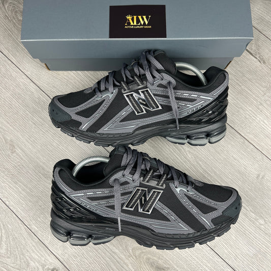 Grey Tinted 1906R’s