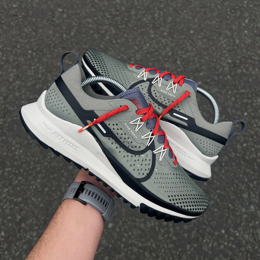 Olive Pegasus Trail’s