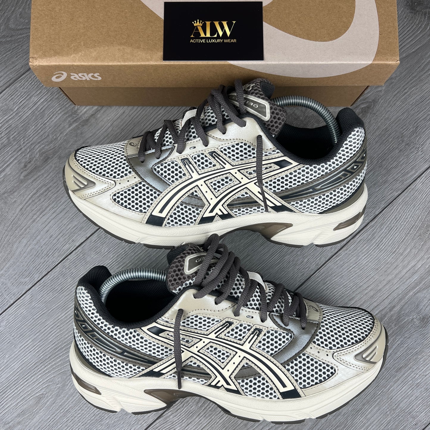 Birch Taupe 1130’s