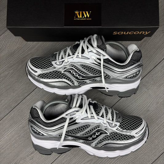 White Grey Omni Grid 9’s