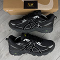Black Volt Venture Gel 6’s