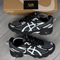 Snow Black Venture Gel 6’s